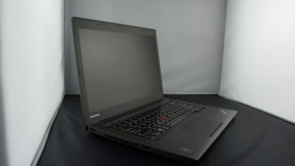 Lenovo Thinkpad T440-20B6-005EUS i7-4600U 8GB RAM 256GB SSD 1600x900