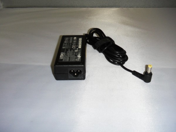 Acer Lteon Netzteil Ladegerät AC Adapter 65W 12V 3,4A PA-1650-02 B *10