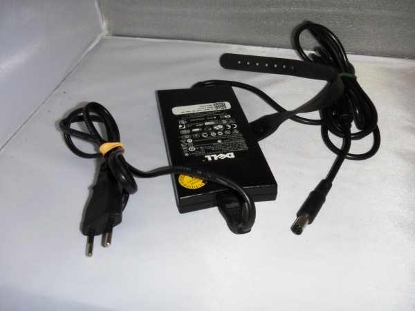 Dell Netzteil Ladegerät AC Adapter 88W 19,5V 4,62A PA90PE0-00 B *30