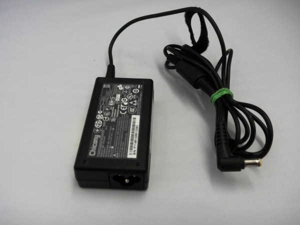 Chicony Netzteil Ladegerät AC Adapter 65W 19V 3,42A CPA09-A065N1 B *23
